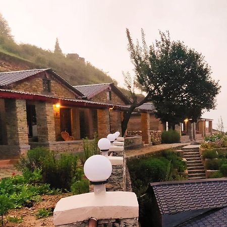 Meraki Huts Pauri Buitenkant foto